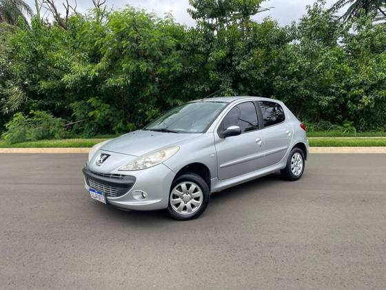 PEUGEOT 207 1.4 XR 8V FLEX 4P MANUAL